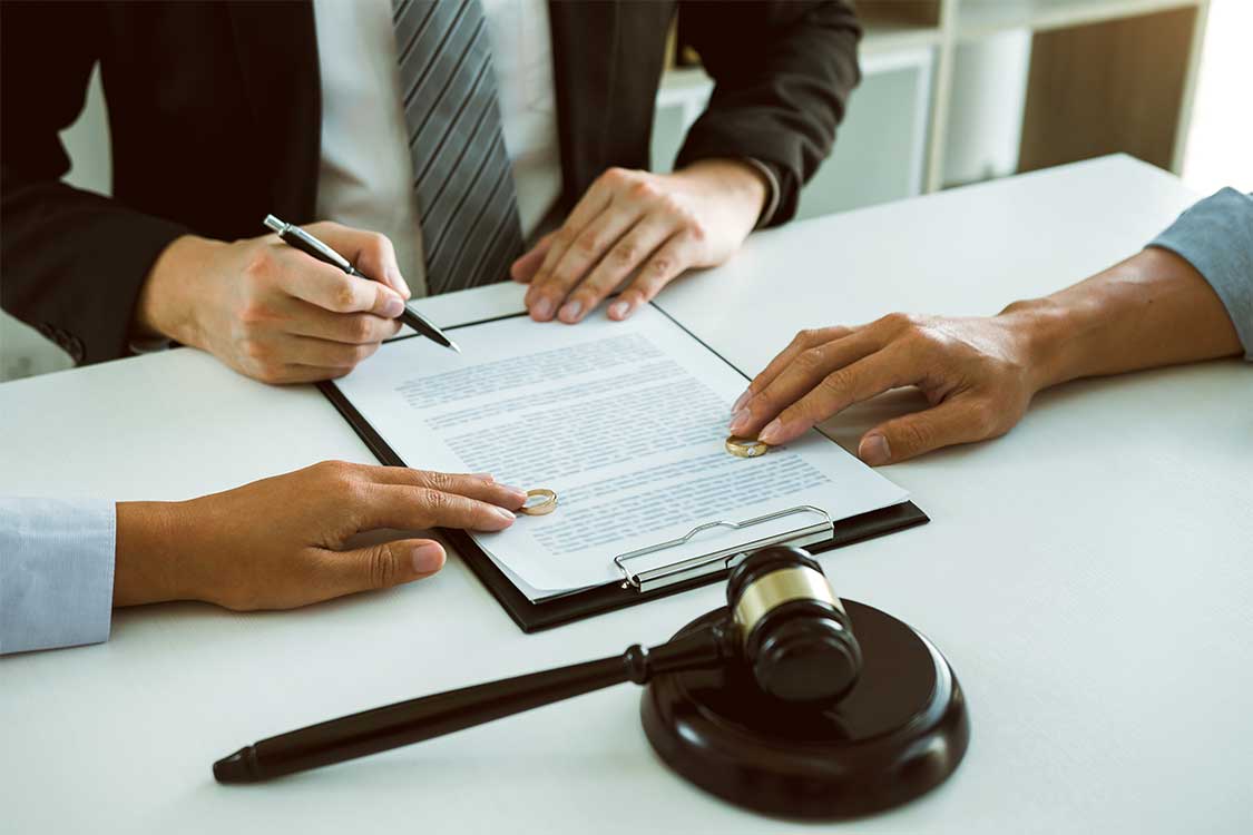 Leia mais sobre o artigo Divórcio litigioso: desafios e estratégias legais para uma separação conflituosa
